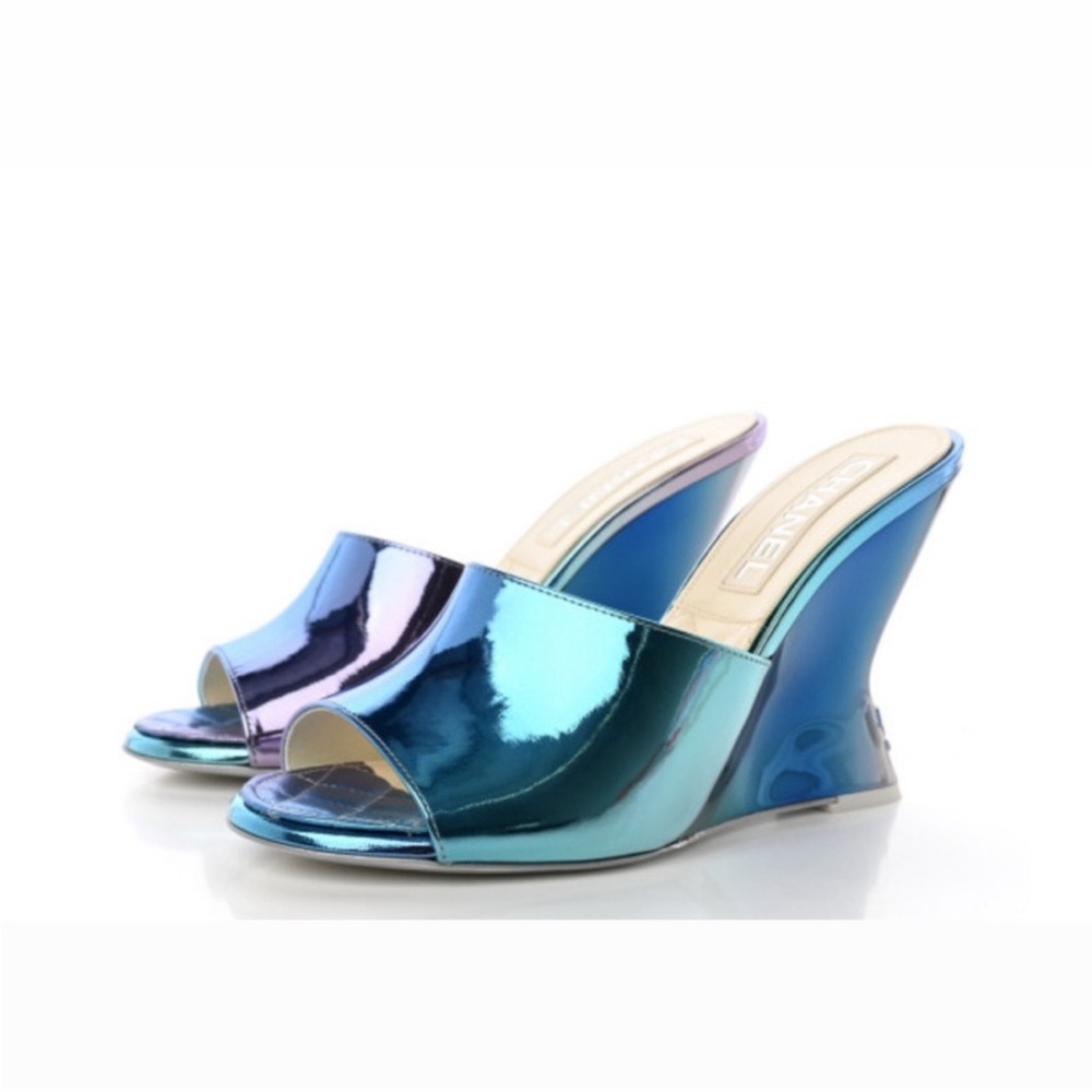 CHANEL Blue Purple Ombré Metallic Mule Wedge Sz  36 6